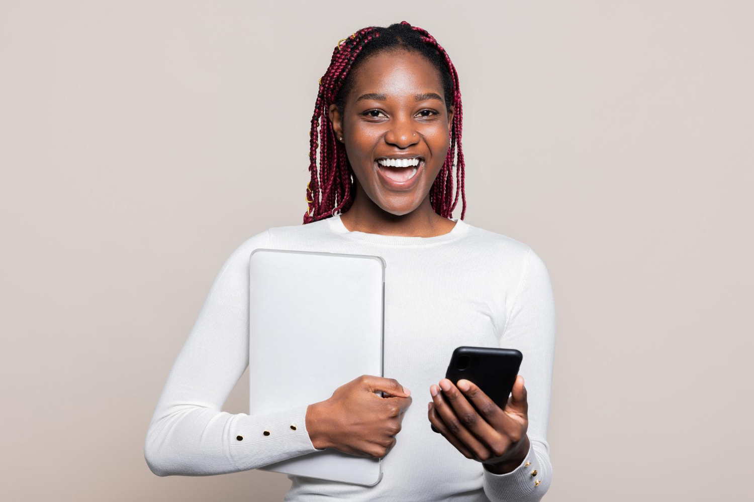 Business owner with a credit notification on her phone